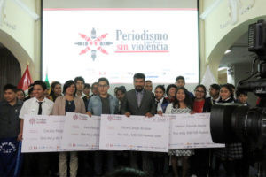 Periodistas fueron premiados en I Concurso Nacional “Periodismo que llega sin violencia”