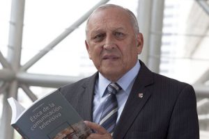 José Perla: “Las empresas de comunicación deben asumir la tarea de control, continua revisión y sanción de sus códigos de ética”