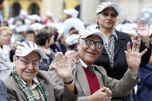 Día Internacional de las Personas Adultas Mayores: la importancia de un tratamiento noticioso adecuado