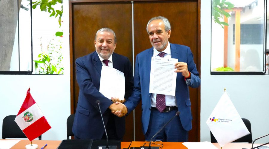 Consejo Consultivo de Radio y Televisión y Consejo Nacional de Educación firman alianza de cooperación interinstitucional