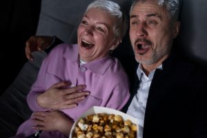 Personas adultas mayores: ¿cómo promover un tratamiento informativo responsable?