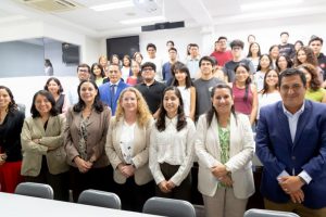 Estudiantes de Comunicación analizan los desafíos éticos de la profesión